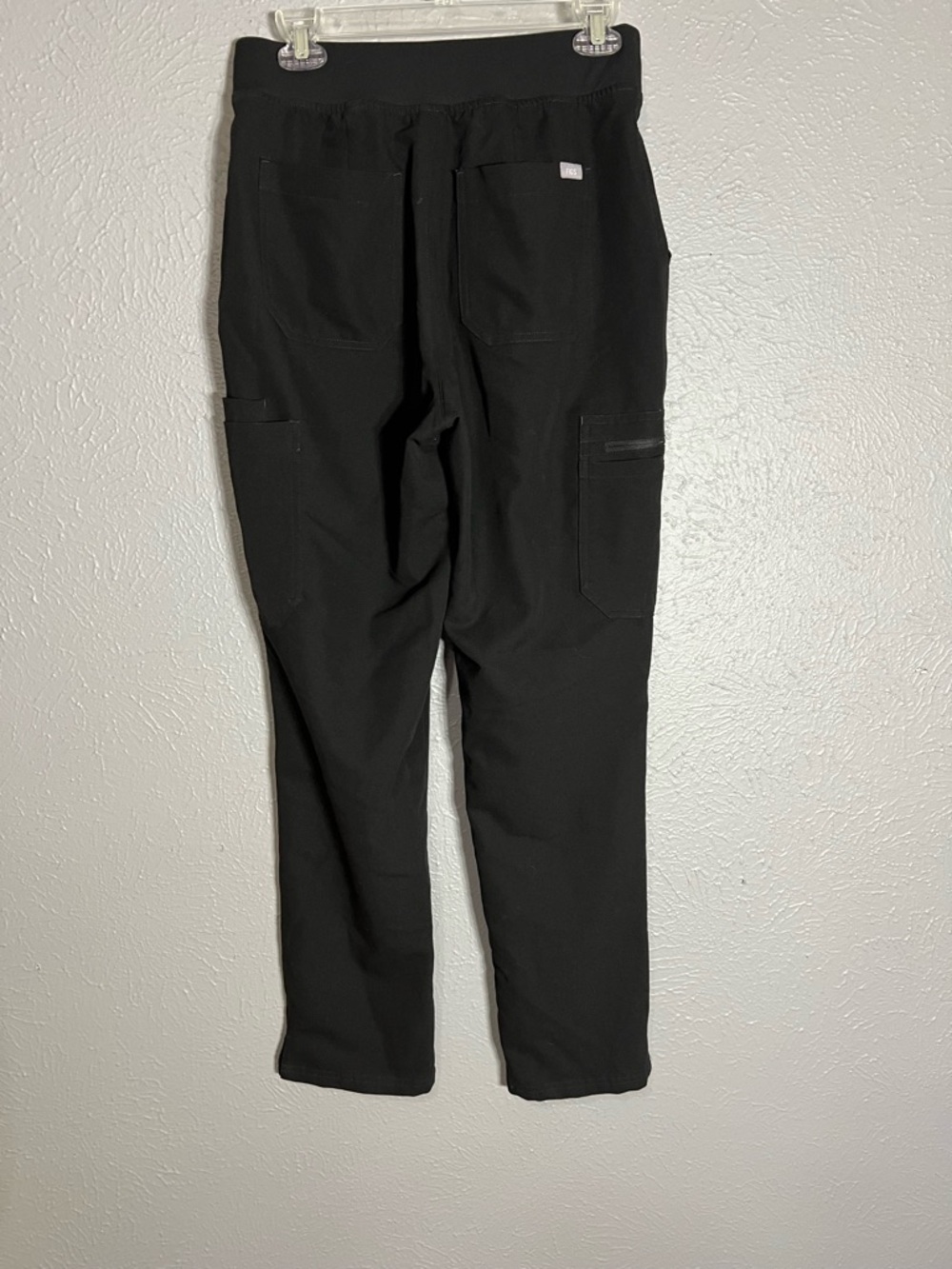 FIGS Yola Scrub Pants Black Technical Collection Womens size Medium - Picture 2 of 10